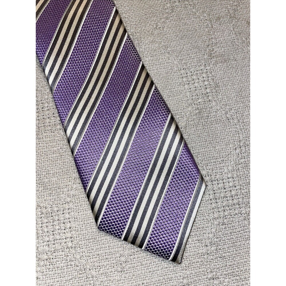 Donald Trump Men’s Dress Tie Size 58” 3.75” Purple Striped Repp Business Formal